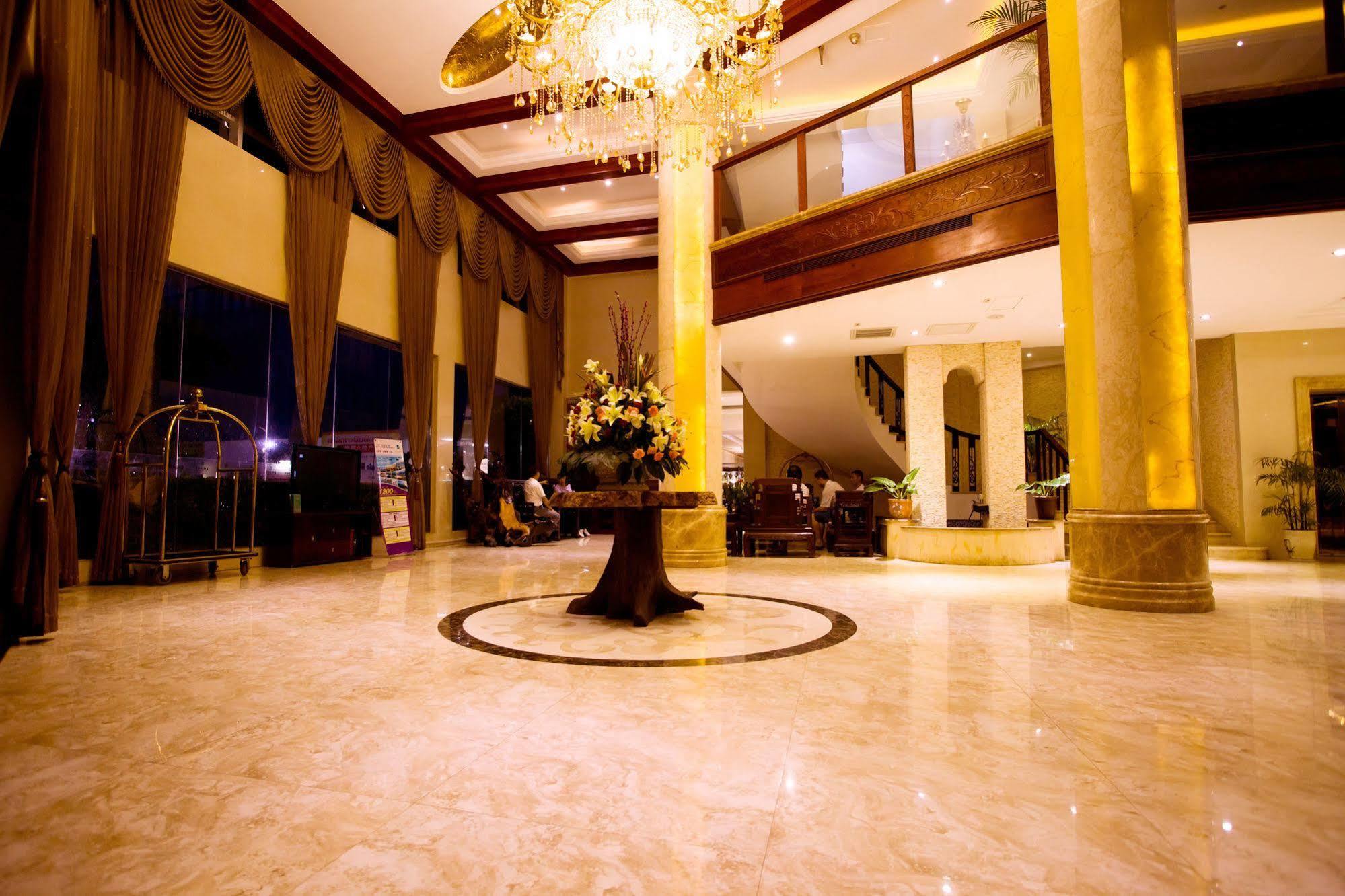 Sanjiang Grand Hotel Vientiane Eksteriør bilde